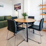 La Le With Big Terrace Apartment