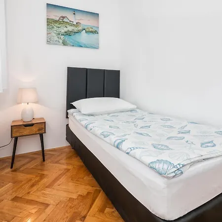 La Le With Big Terrace Apartamento *