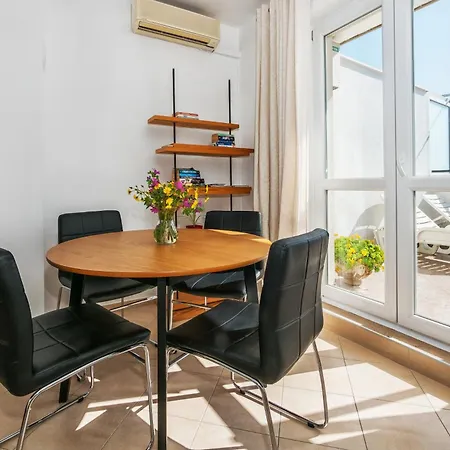 La Le With Big Terrace Apartment *