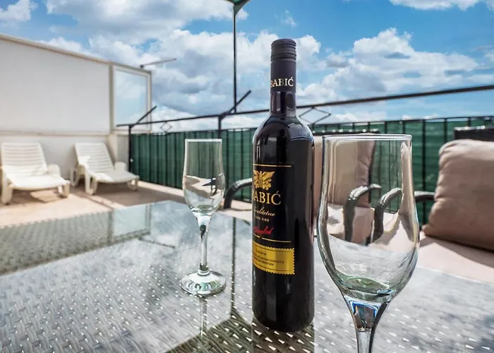 La Le With Big Terrace Apartamento