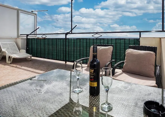 La Le With Big Terrace * Split